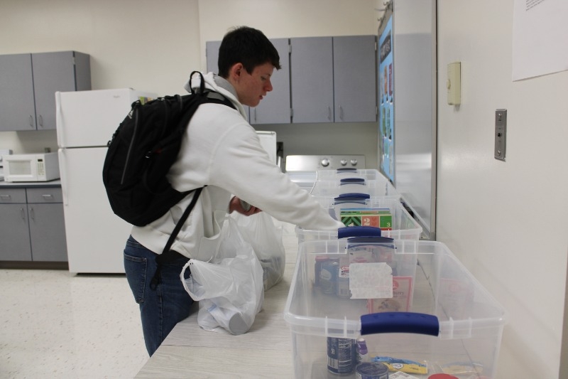 HowellsDodge Consolidated FCCLA Completes Food Drive Competition