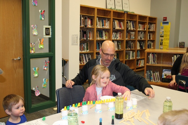 HowellsDodge Consolidated Elementary Literacy Night Held Monday
