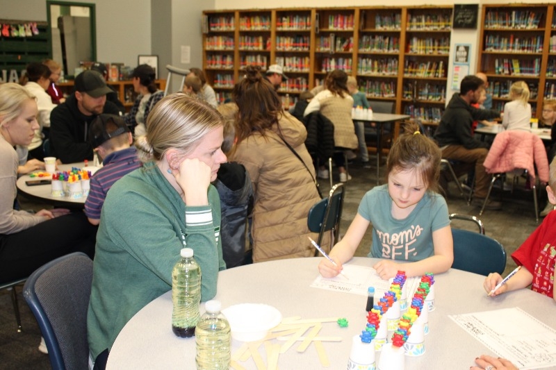 HowellsDodge Consolidated Elementary Literacy Night Held Monday