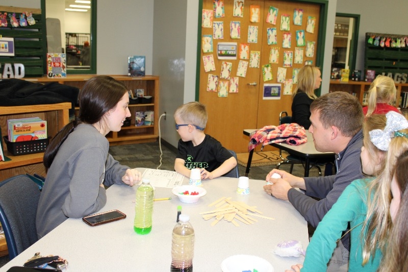 HowellsDodge Consolidated Elementary Literacy Night Held Monday